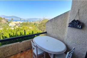 Nice T4 with pool and balcony in Grosseto-Prugna